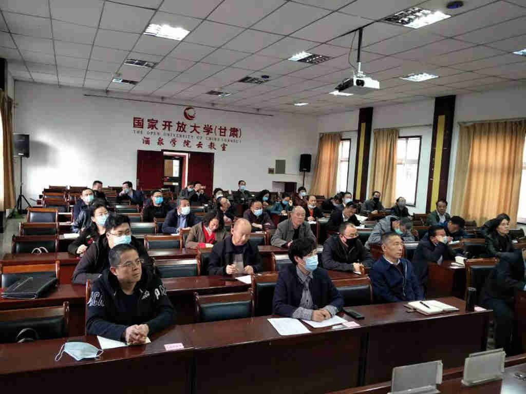 酒泉集中收看现场